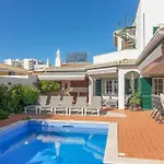 빌라 Majoka, 4 Bedroom Private *