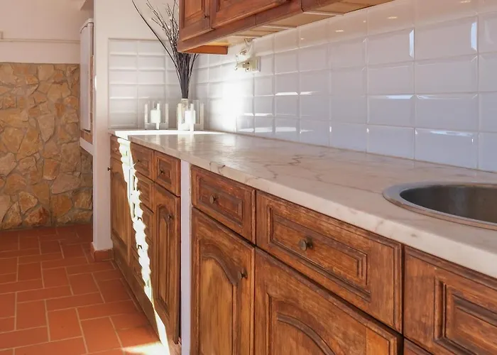 Villa Majoka, 4 Bedroom Private Lagos