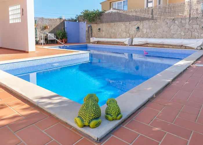 Majoka, 4 Bedroom Private Villa