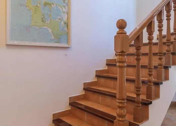 Majoka, 4 Bedroom Private Lagos