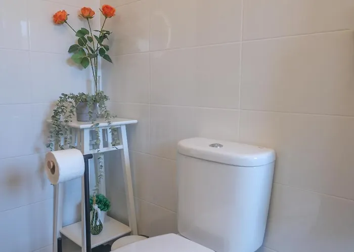 Majoka, 4 Bedroom Private Βίλα