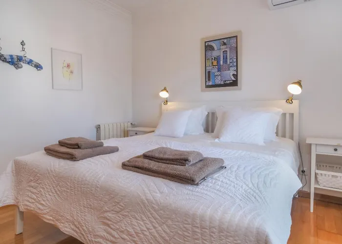 Majoka, 4 Bedroom Private * Λάγος