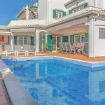 Majoka, 4 Bedroom Private *
