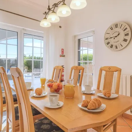 Majoka, 4 Bedroom Private 빌라 *