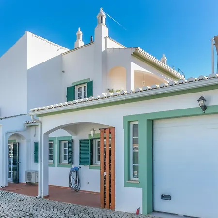 Majoka, 4 Bedroom Private Villa