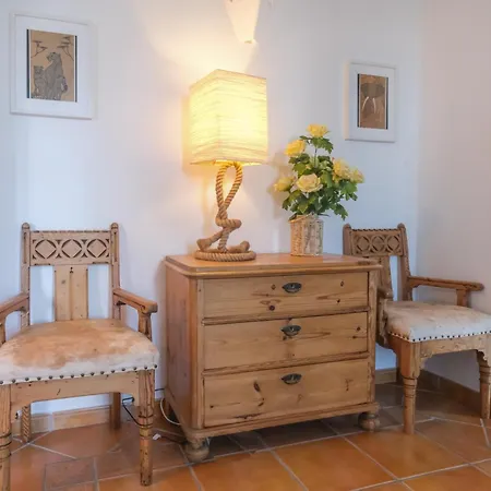 Majoka, 4 Bedroom Private 빌라 *